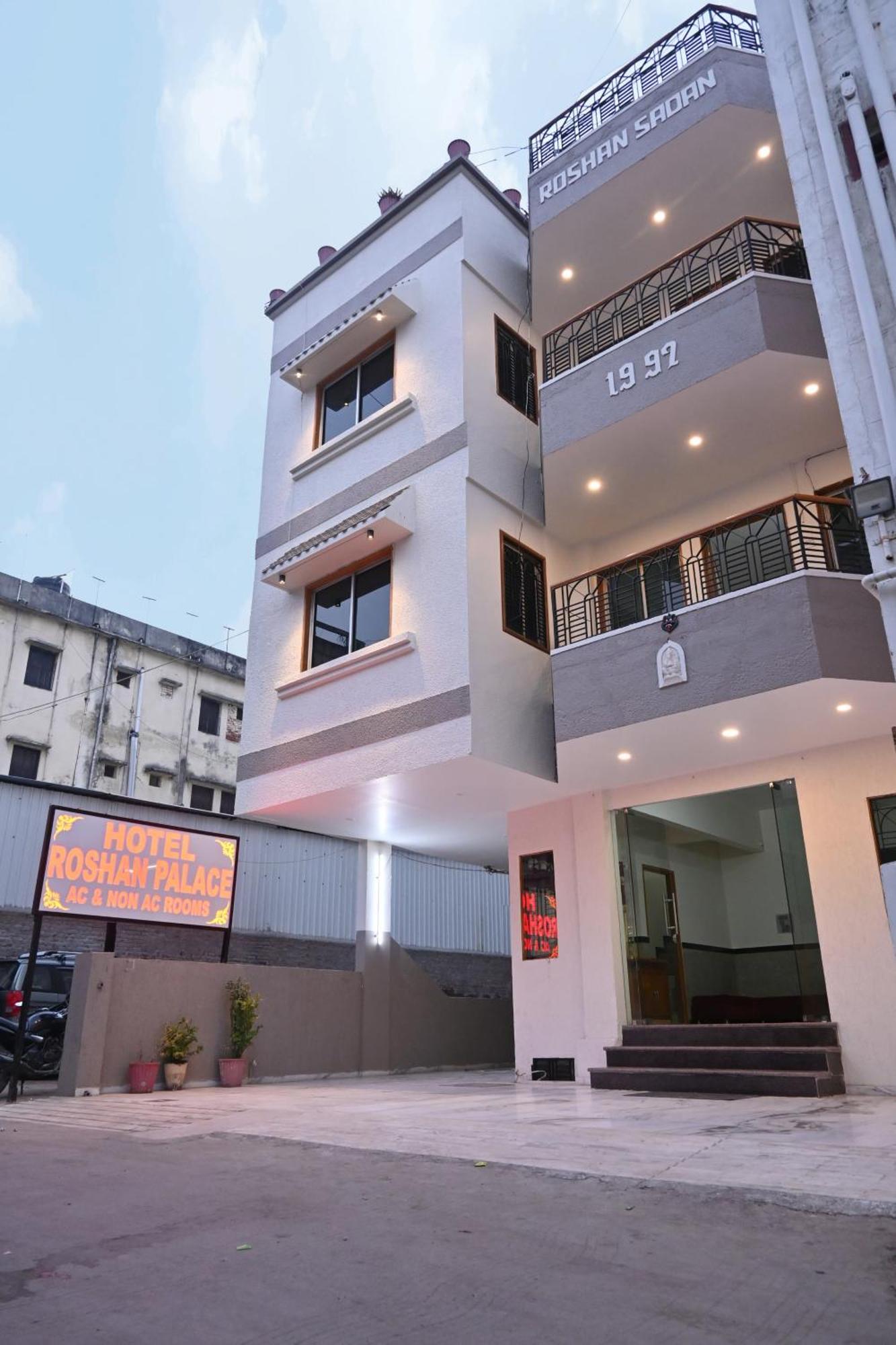 Hotel Roshan Palace Ambaji Eksteriør bilde